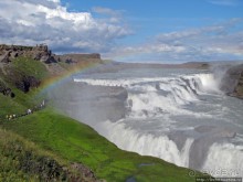 "Золотой" водопад Gullfoss — третий пункт "Золотого Кольца"