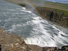 "Золотой" водопад Gullfoss — третий пункт "Золотого Кольца"