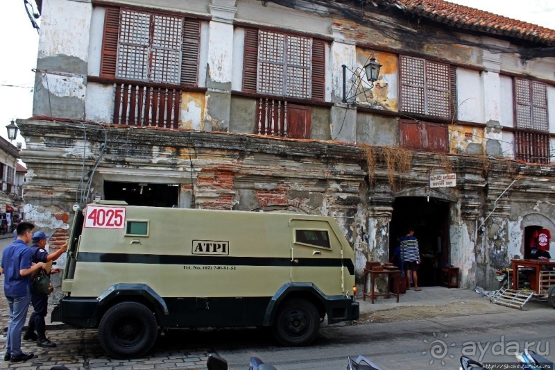 Calle Crisologo — пешеходная "визитка" исторического Вигана