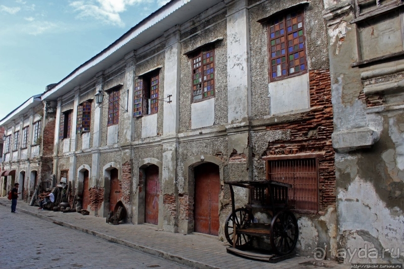 Calle Crisologo — пешеходная "визитка" исторического Вигана