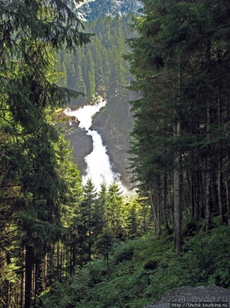 Кримльский водопад - самый высокий водопад Европы