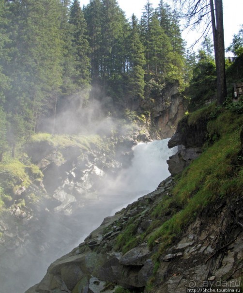 Кримльский водопад - самый высокий водопад Европы