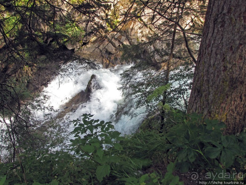 Кримльский водопад - самый высокий водопад Европы