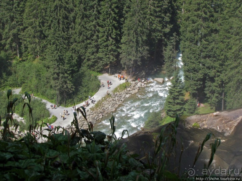 Кримльский водопад - самый высокий водопад Европы