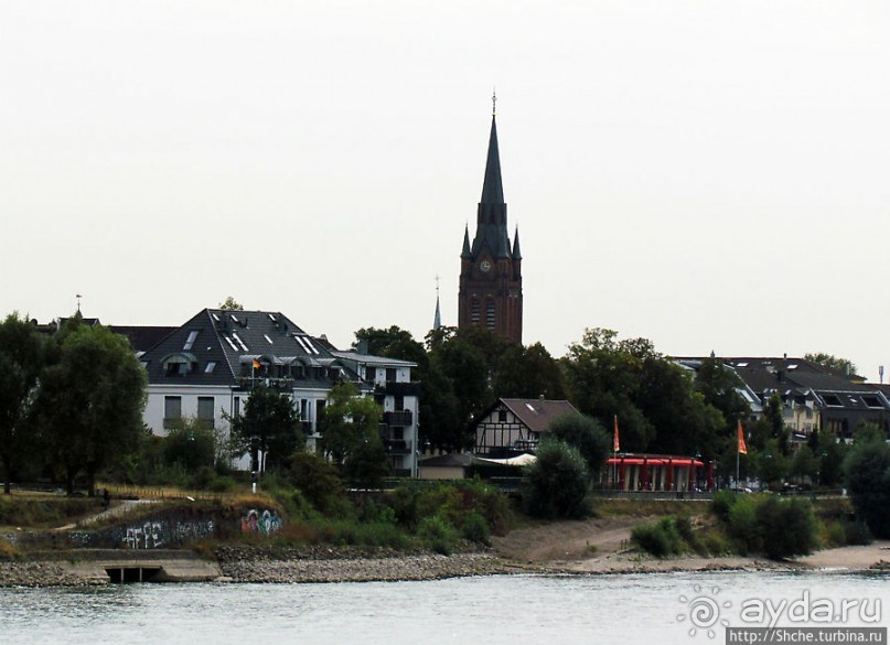 Вверх по Рейну. Добрались до Бонна — бывшей столице Германии