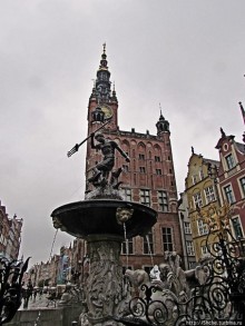 Символ города Гданьск — Фонтан Нептуна (Fontanna Neptuna)