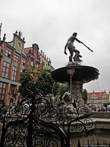 Символ города Гданьск — Фонтан Нептуна (Fontanna Neptuna)