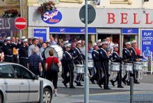 Марш оранжистов в Кэррикфергюсе 