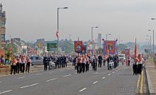 Марш оранжистов в Кэррикфергюсе 