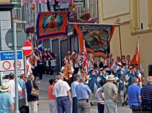 Марш оранжистов в Кэррикфергюсе 