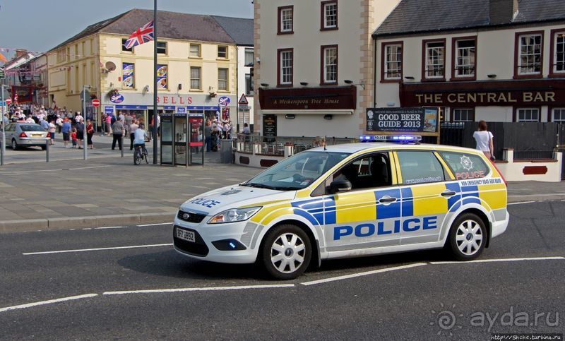 Марш оранжистов в Кэррикфергюсе 