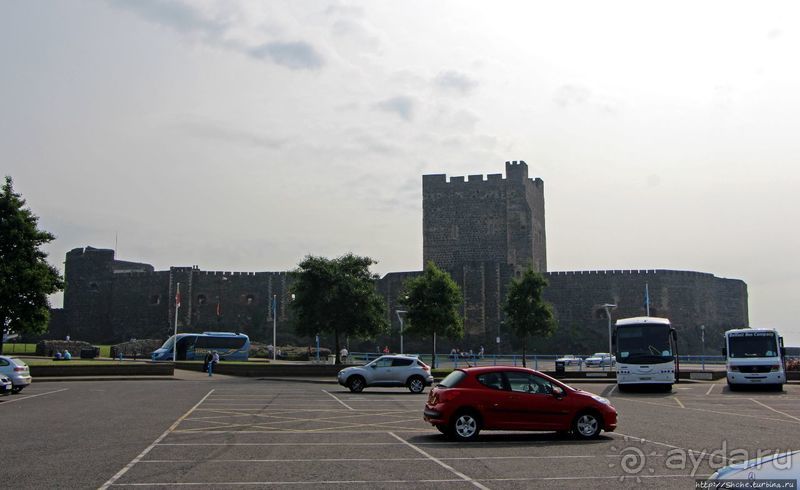 Марш оранжистов в Кэррикфергюсе 