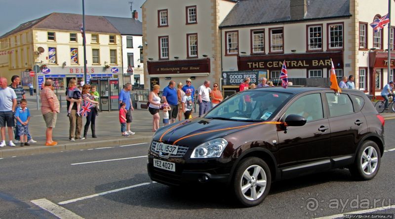 Марш оранжистов в Кэррикфергюсе 