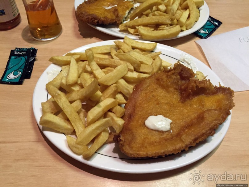 Фиш-энд-чипс для французов в центре столицы Гернси