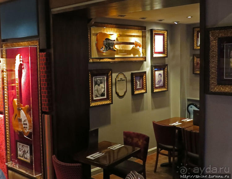 Культовое кафе в Брюсселе