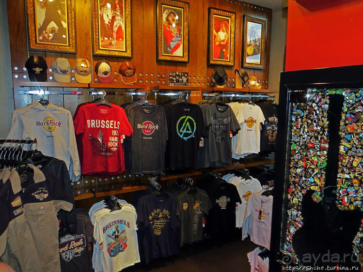 Культовое кафе в Брюсселе