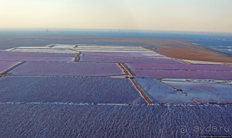 Соль добывается разная: розовая, белая, красная