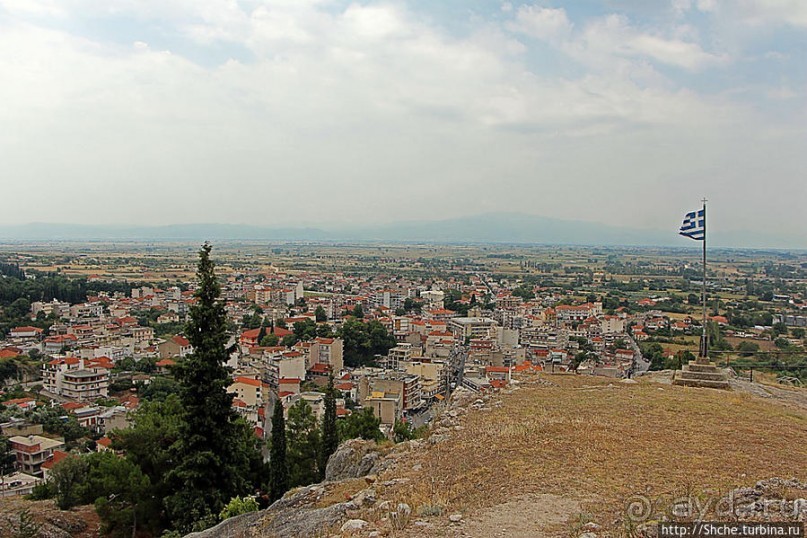 Сидирокастро и его "причудливый мост". Взгляд со скалы