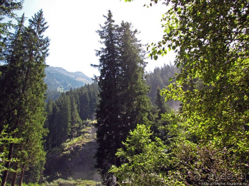 Деревушка Кримль - сюда едут смотреть водопад