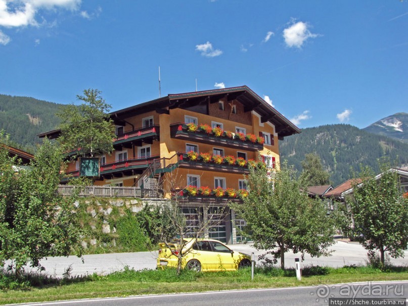 Деревушка Кримль - сюда едут смотреть водопад