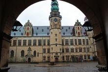 Бессмертный "Гамлет" в естественных декорациях (ЮНЕСКО №696)