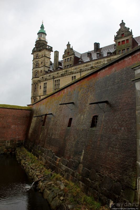 Бессмертный "Гамлет" в естественных декорациях (ЮНЕСКО №696)