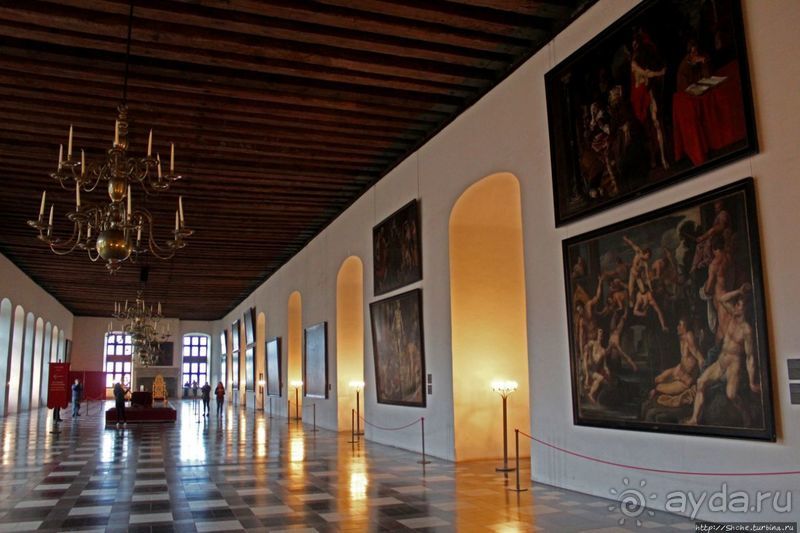 Бессмертный "Гамлет" в естественных декорациях (ЮНЕСКО №696)