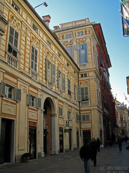 Via Garibaldi — "замаскированный" объект ЮНЕСКО (1211) Генуи
