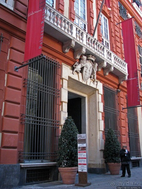 Via Garibaldi — "замаскированный" объект ЮНЕСКО (1211) Генуи