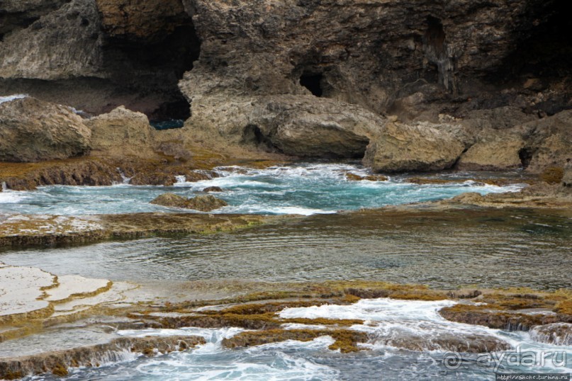 Плеском волн и запахом ветра, скал молчанием, криками чаек
