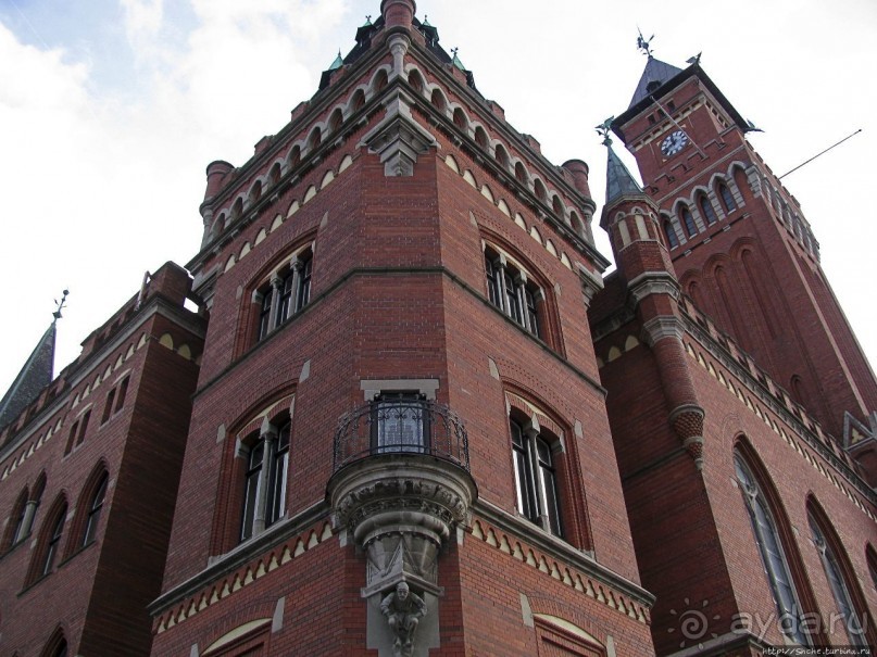 Ратуша Хельсингборга — удачный шедевр молодого дизайнера