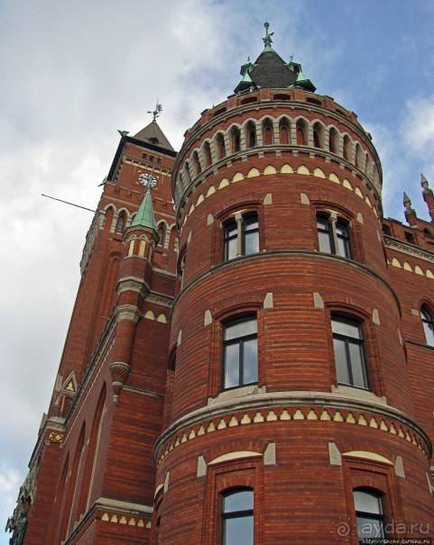 Ратуша Хельсингборга — удачный шедевр молодого дизайнера