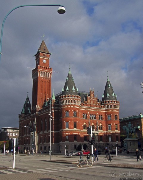 Ратуша Хельсингборга — удачный шедевр молодого дизайнера