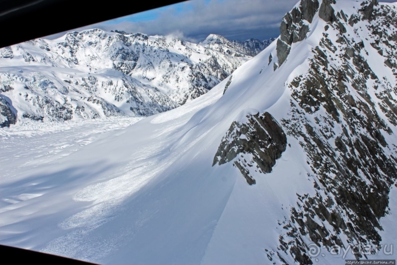 Ледник Фокса, смотрим с борта вертолета