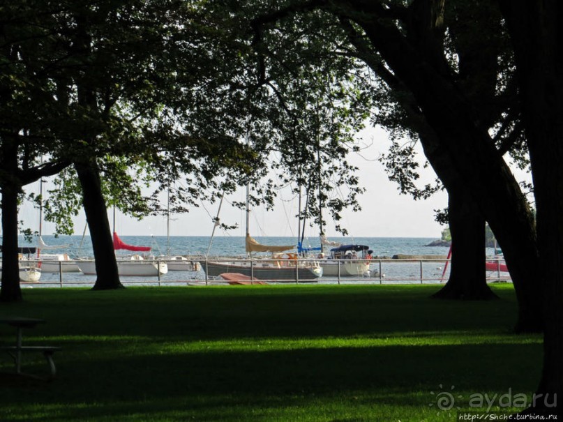 Торонто — город на озере. Набережная Онтарио