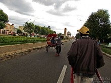 По главному проспекту на пус-пусах... "Покатушки" в Анцирабе