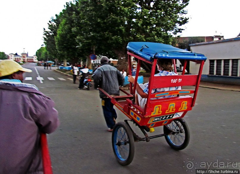 По главному проспекту на пус-пусах... "Покатушки" в Анцирабе