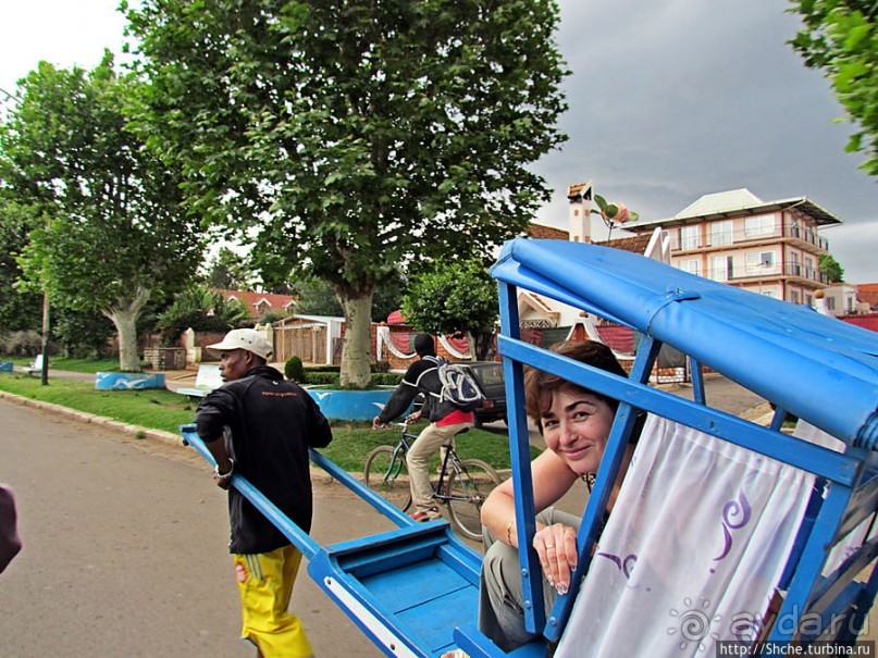 По главному проспекту на пус-пусах... "Покатушки" в Анцирабе