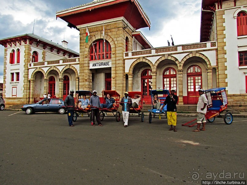 По главному проспекту на пус-пусах... "Покатушки" в Анцирабе