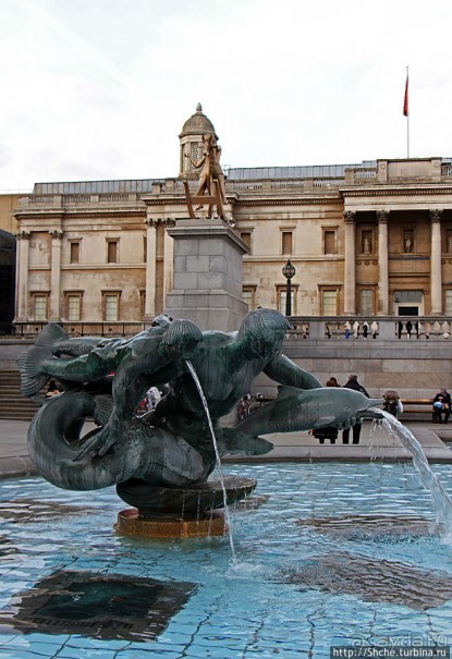 Фонтаны на Трафальгарской площади