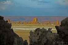 Феномены природы. "Дымоходы" озера Лак Аббе