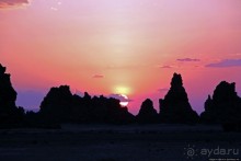 Феномены природы. "Дымоходы" озера Лак Аббе