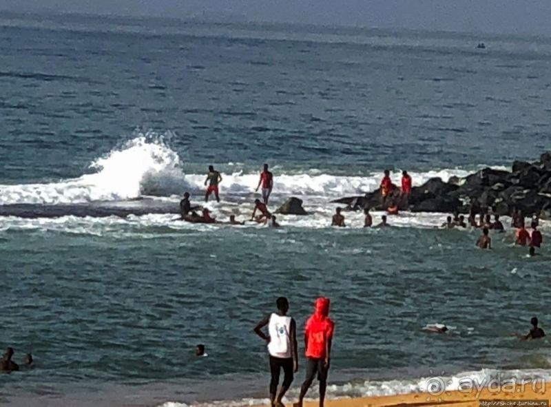 Пляжи в Того. Субботние купания местных