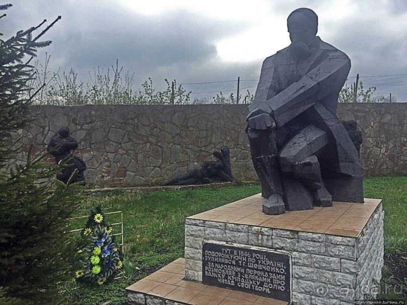 Шевченков источник — хорошая остановка на трассе Киев-Чоп