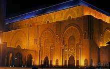 Великая мечеть Хасана II ночью и днем