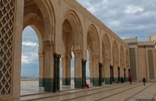 Великая мечеть Хасана II ночью и днем