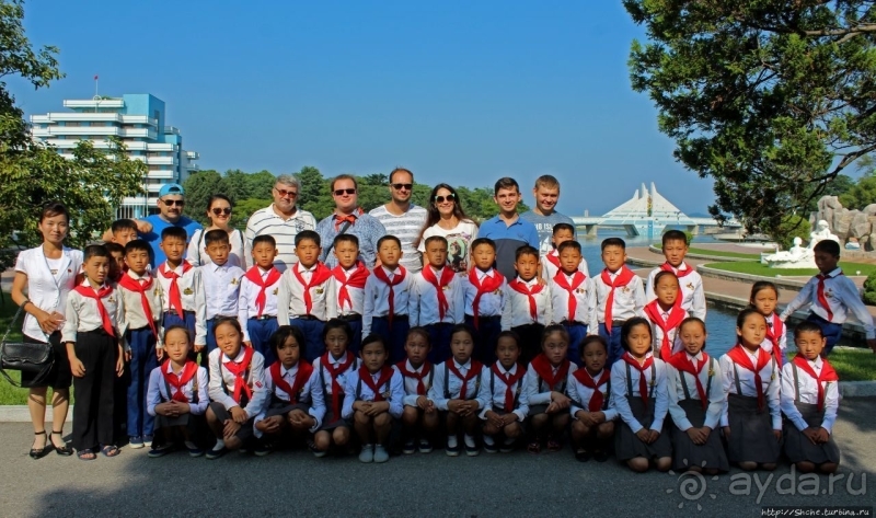 Предмет гордости КНДР — детский лагерь со своим океанариумом Азия → КНДР → Вонсан