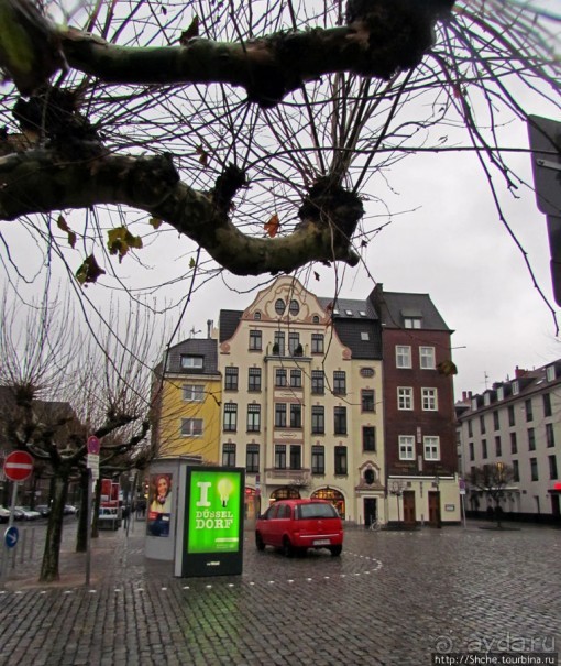 Центральные площади Дюссельдорфа - Бургплатц и Марктплатц