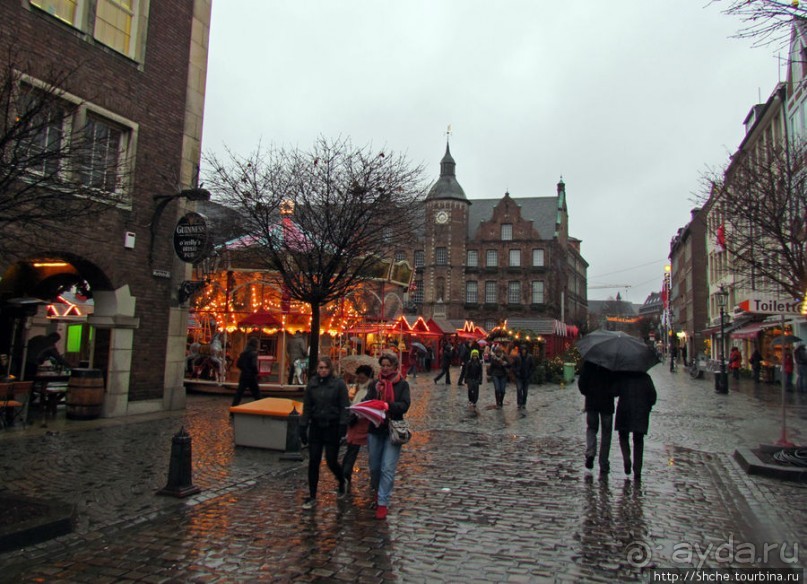 Центральные площади Дюссельдорфа - Бургплатц и Марктплатц