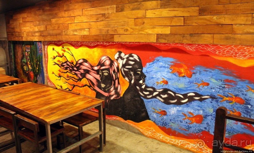 Местное крафтовое пиво в пивном доме в Маниле